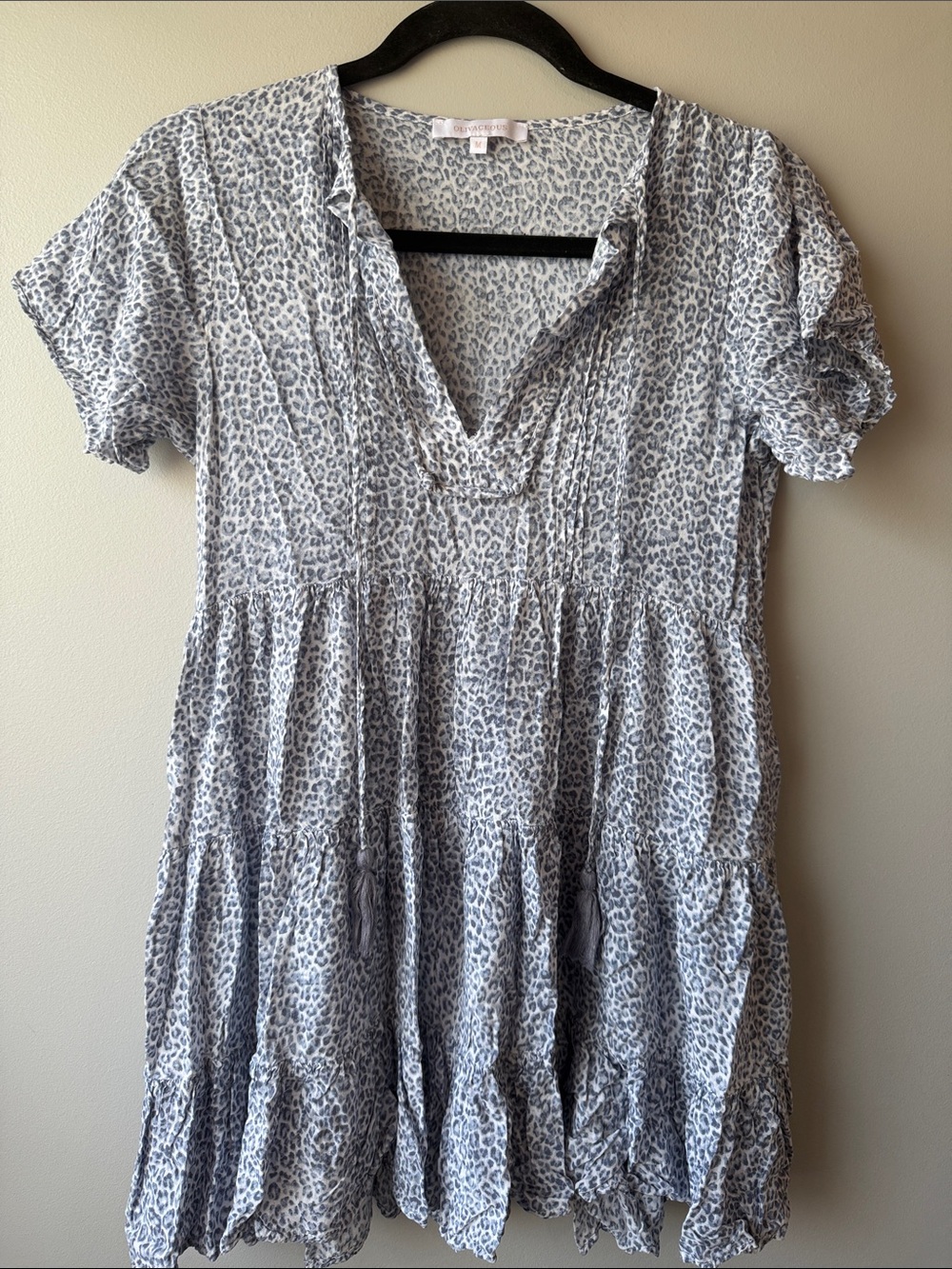 Olivaceous Gray blue White Leopard-Print V-Neck Tunic or mini dress medium